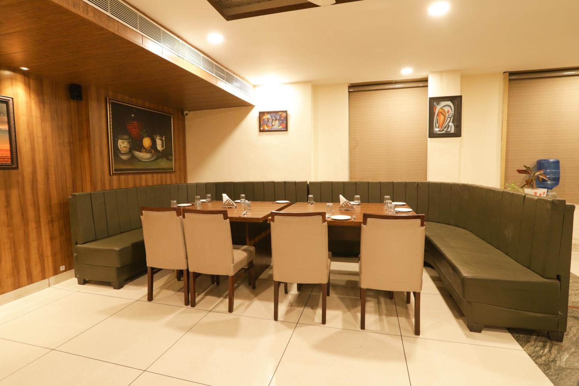 Hotel Razia Inn Hisār Extérieur photo
