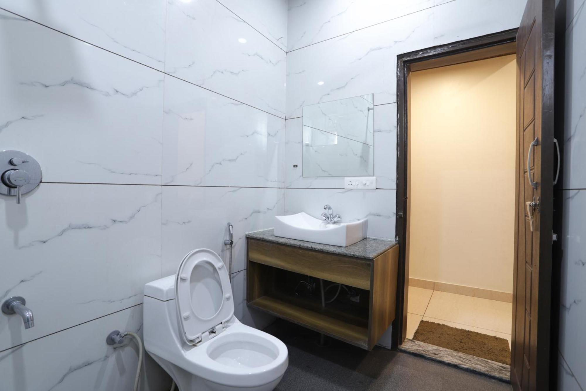Hotel Razia Inn Hisār Extérieur photo
