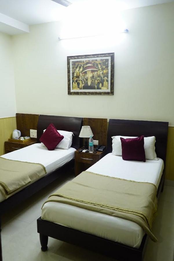 Hotel Razia Inn Hisār Extérieur photo